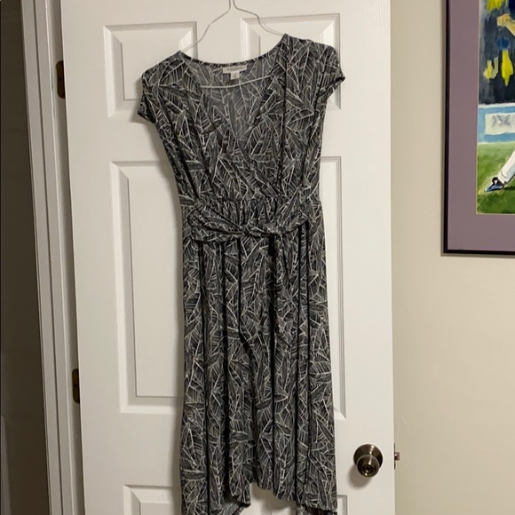 Motherhood Maternity Dresses & Skirts - Comfortable, cool, maternity dress